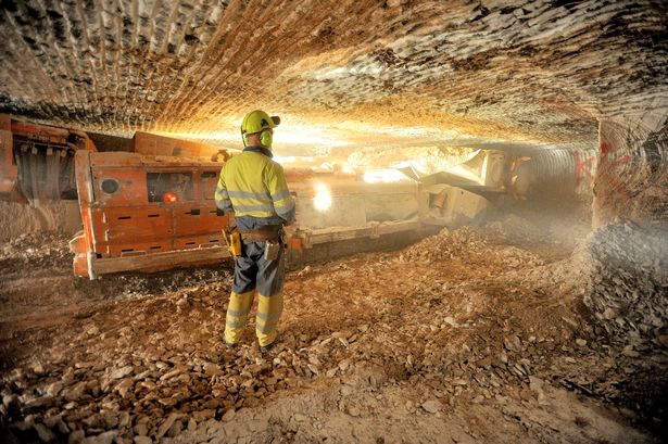 Leaky Feeder Systems For Underground Mining
